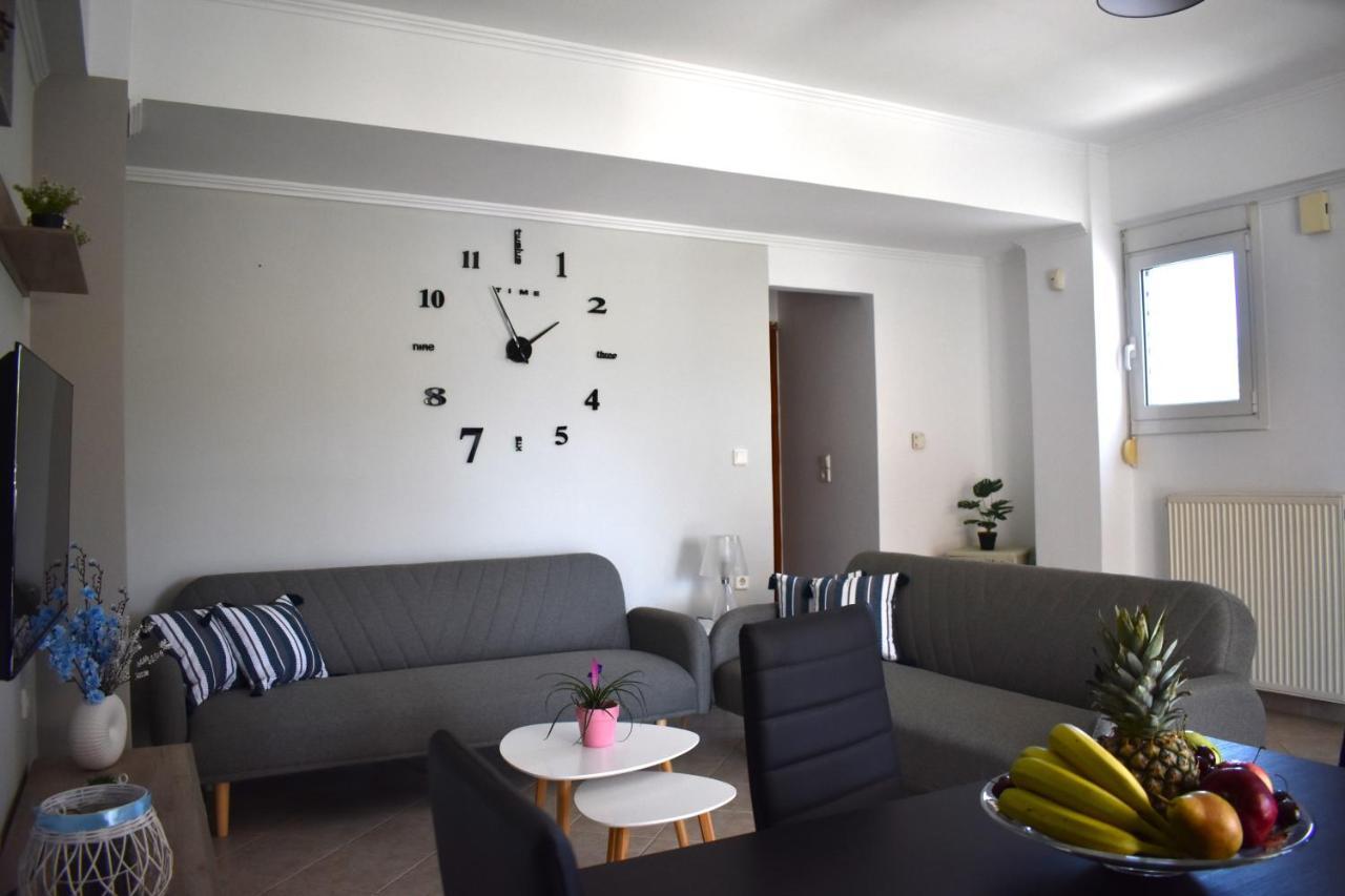 Amara Apartment Artemida  Bagian luar foto